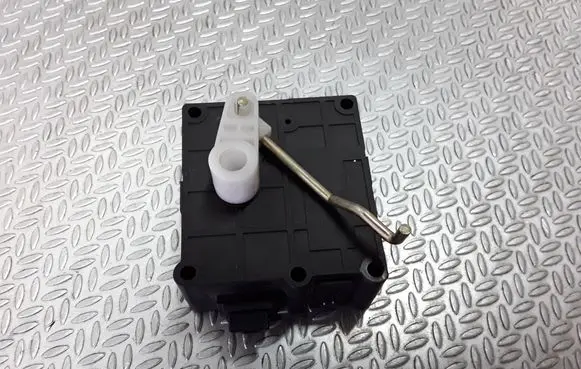 Mitsubishi Galant Air flap motor/actuator MR283218
