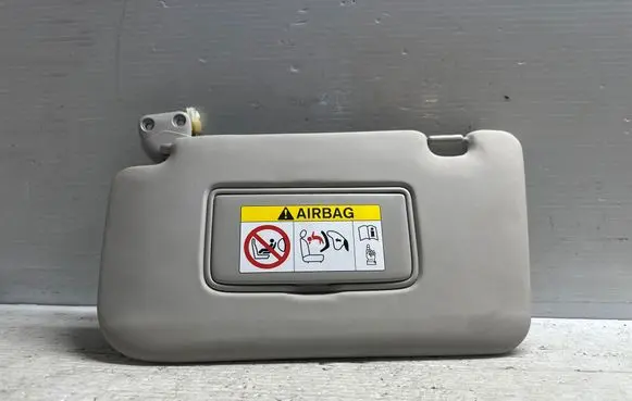 Nissan X-Trail T32 Sun visor