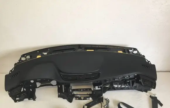 Nissan X-Trail T32 Dashboard 