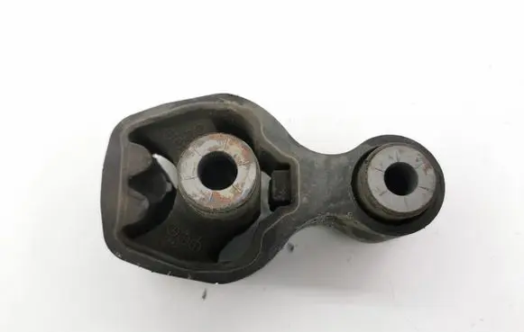 Mazda CX-5 Gearbox mount