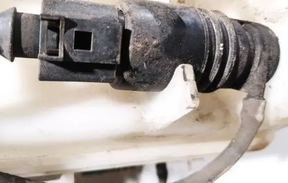 Opel Antara Windscreen/windshield washer pump 13250356