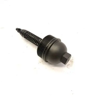 BMW 3 E90 E91 Oil filter cover 7789323