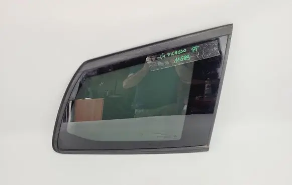 Citroen C4 Grand Picasso Rear side window