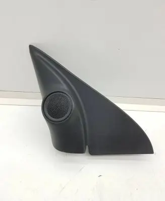Mitsubishi L200 Front door speaker cover trim 7221C425