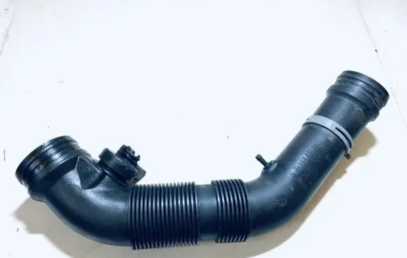 Volkswagen Golf V Air intake hose/pipe 1k0129684e 1k0129684