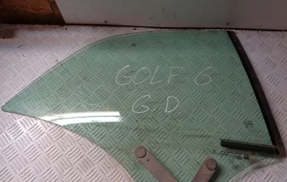 Volkswagen Golf VI Side middle window/glass 5K7845302