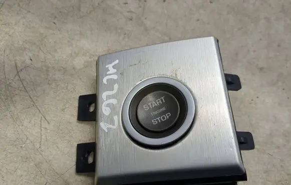 Land Rover Evoque I Engine start stop button switch BJ3214F562BA ESW690M
