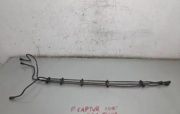 Renault Captur Fuel line pipe 223207008R