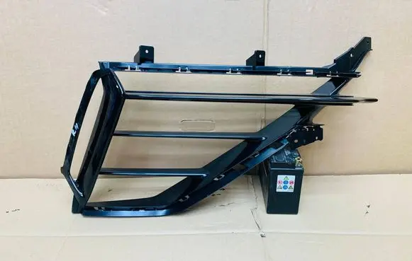 Lamborghini Urus Front bumper lower grill 4ML807682B