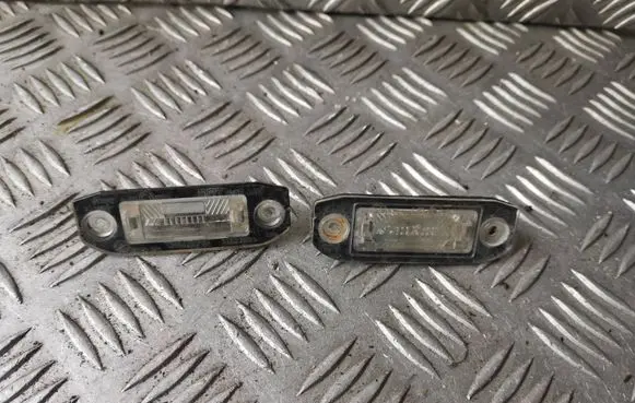 Volvo XC90 Number plate light 31253006 5211900