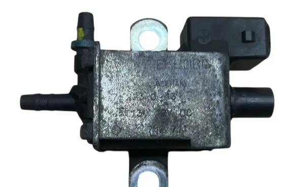 BMW X5 E53 Vacuum valve 72234013 95T130 1742711