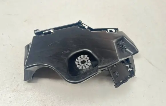 Audi A3 8Y Rear glass lock/latch Q619 5E6807378
