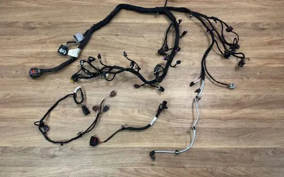 Volkswagen Tiguan Engine installation wiring loom 05E971610AA