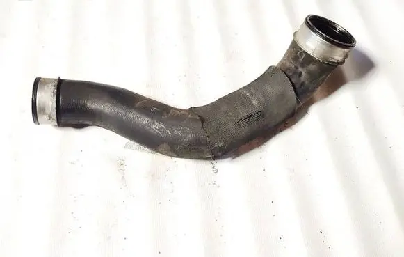 Mercedes-Benz CLS C219 Intercooler hose/pipe