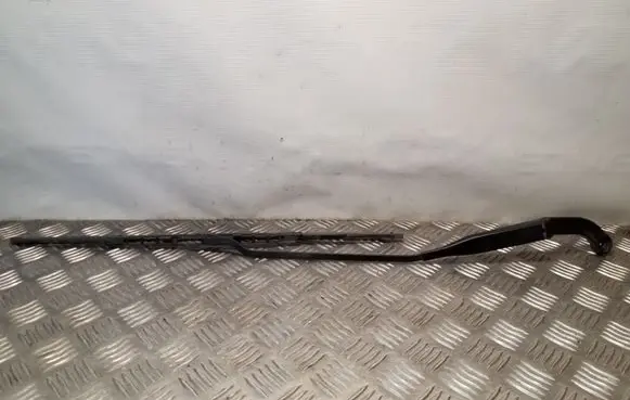 Audi 80 90 S2 B4 Windshield/front glass wiper blade 893955407D