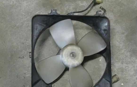 Honda Civic Electric radiator cooling fan