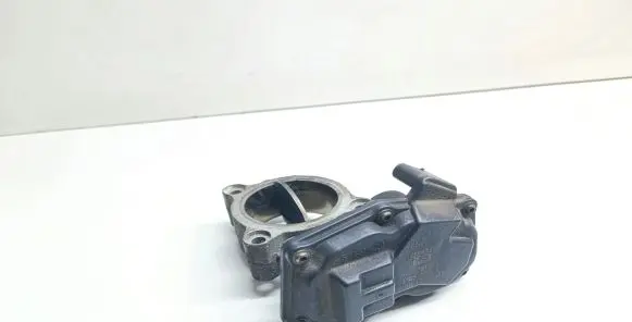 BMW 5 GT F07 Throttle valve 7810752 13547810752