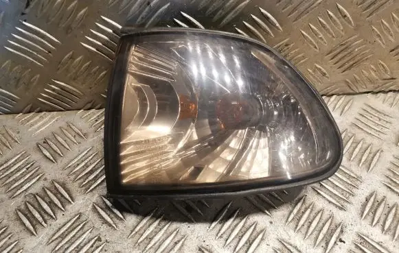 BMW 7 E38 Front indicator light