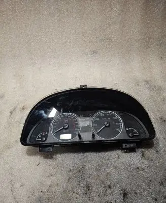 Citroen Xsara Speedometer (instrument cluster) 21653084 NS0313177Y 21672436