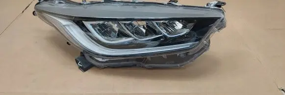 Toyota Yaris XP210 Headlight/headlamp