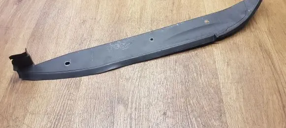 Porsche Macan (95B) Fender end trim 95B854778B