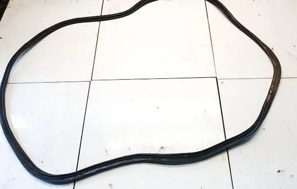 Opel Astra H Trunk rubber seal (body)