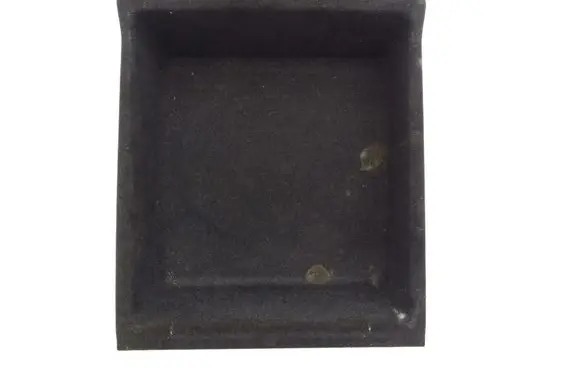 Audi Q7 4L Panel drawer/shelf pad 4L0864981B