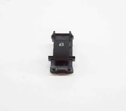 Toyota Prius (XW50) Electric window control switch 1580D66 193124