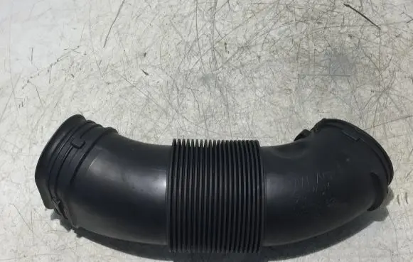 Volkswagen Crafter Air intake hose/pipe 2N0129618