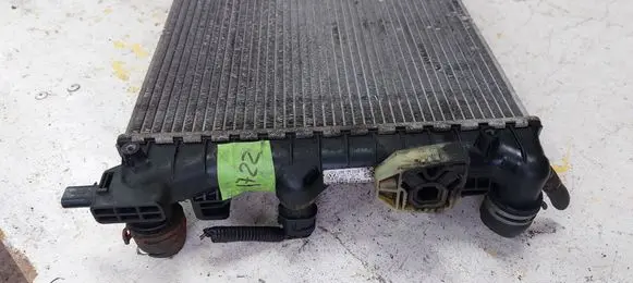 Coolant radiator