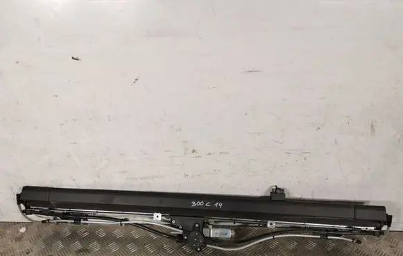 Chrysler 300C Parcel shelf load cover 55315144AG