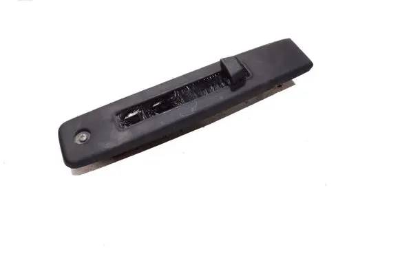 Volkswagen Transporter - Caravelle T4 Seat belt height adjuster 7D0857819