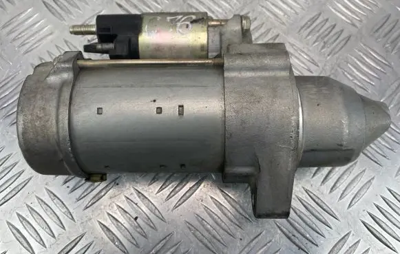 Mercedes-Benz E W212 Starter motor A2749061600 4280009212