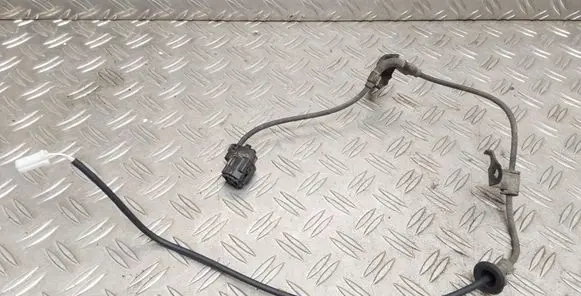 Toyota Yaris Rear ABS sensor wiring 