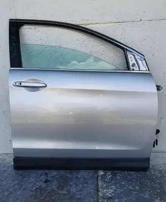 Honda CR-V Front door