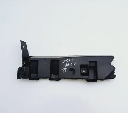 Seat Leon (1P) Rear bumper mounting bracket 1P0807394