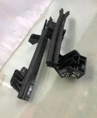 Citroen C4 III e-C4 Front door windshield rail 9832937880 9832937280