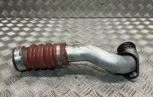 BMW X5 E70 Intercooler hose/pipe 7796291