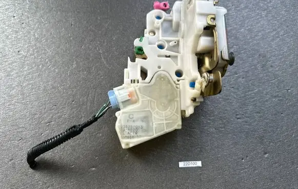 Front door lock