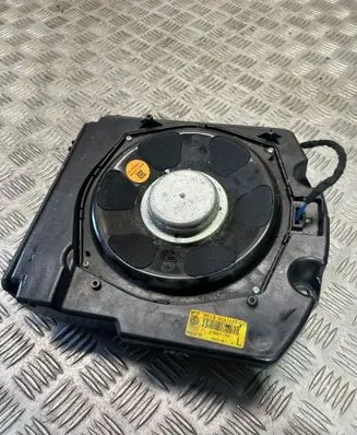 BMW 7 F01 F02 F03 F04 Subwoofer speaker 9241117