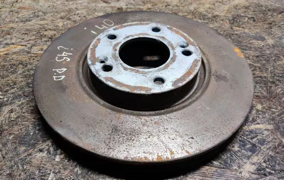 Hyundai i40 Front brake disc J3300511