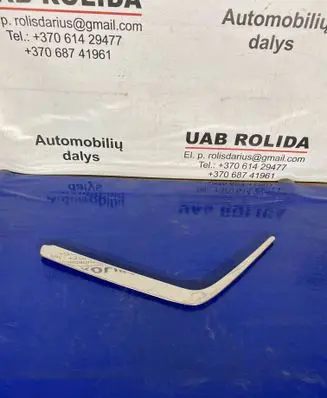 Mercedes-Benz E W124 Front bumper splitter molding 