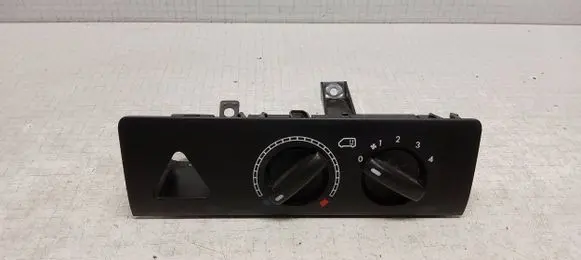 Volkswagen Transporter - Caravelle T5 Climate control unit 7H0919158