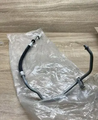 Opel Astra J Oil cooling pipe 13449175