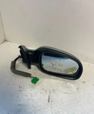 Volvo V70 Front door electric wing mirror E11015463 E11025463