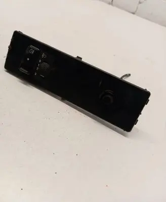 Mercedes-Benz Sprinter W901 W902 W903 W904 Headlight level height control switch 9016891008