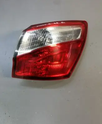 Nissan Qashqai Rear/tail lights