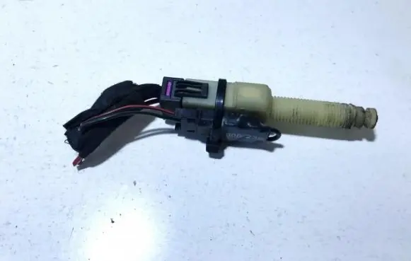 Audi A8 S8 D2 4D Brake pedal sensor switch 4a0906238