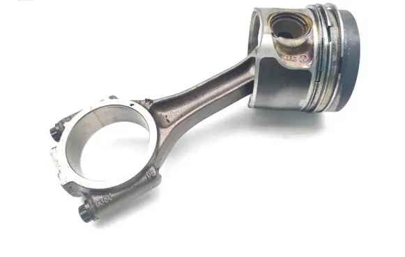 Volkswagen PASSAT B6 Piston with connecting rod CBAB