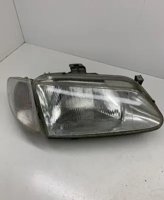 Renault Megane I Headlight/headlamp 88201095